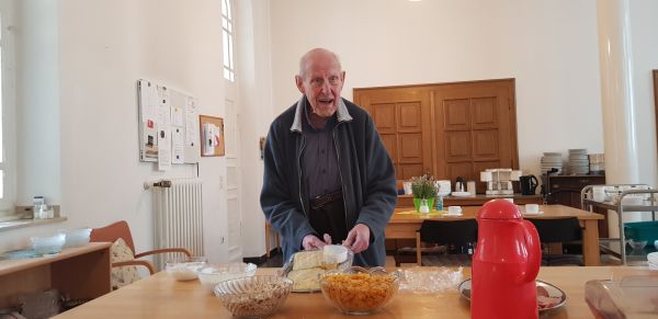 Dienst an den Mitbrüdern im Speisesaal